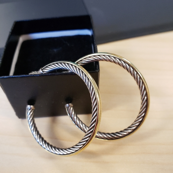 David Yurman 925 & 18k Gold Large Hoop Earrings - Picture 11 of 12